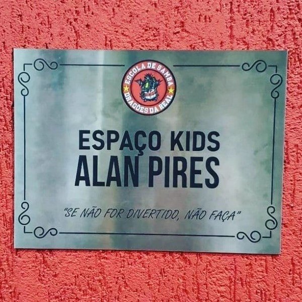 Homenagem da Dragões da Real para Alan Pires